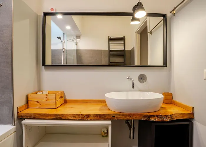 Loft Trastevere Station Apartment *